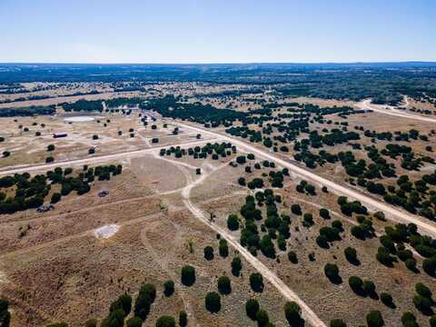 155 Heartleaf Dr, Lampasas, TX 76550