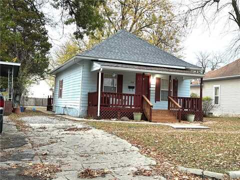 708 W Kansas Street, Pittsburg, KS 66762