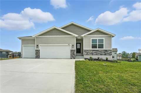 4421 SW Grindstone Circle, Lees Summit, MO 64082