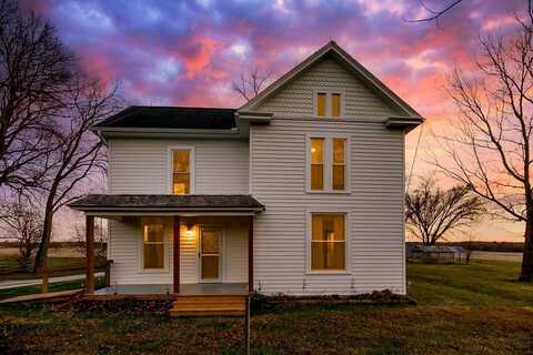 827 County Road Kk Highway, Smithville, MO 64089