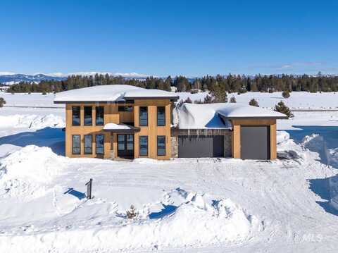 13156 Hawks Bay, Donnelly, ID 83615