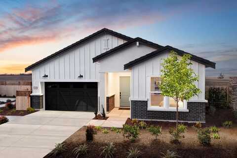 2050 Carmel Ranch Circle, Oakdale, CA 95361