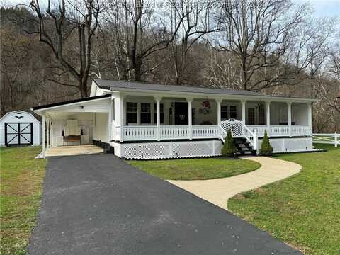 348 Elk River Road, Procious, WV 25164