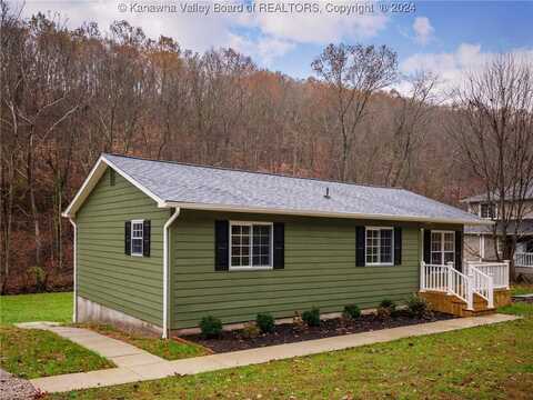 1875 Angel Fork Road, Saint Albans, WV 25143