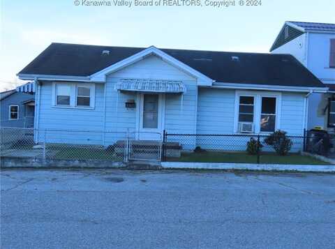 406 86th Street, Marmet, WV 25315