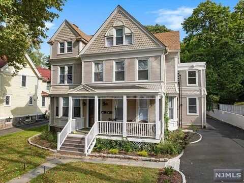 67 East Clinton Avenue, Tenafly, NJ 07670