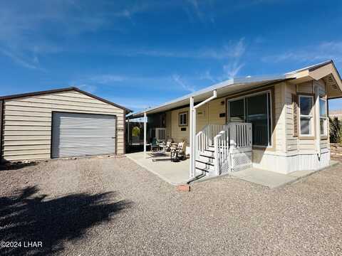 200 N Moon Mountain Ave #13, Quartzsite, AZ 85346