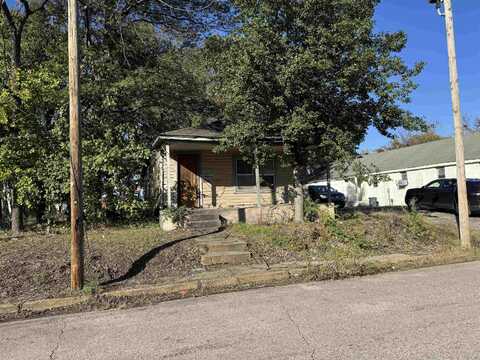 1327 NICHOLAS, Memphis, TN 38107