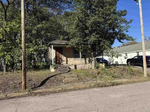 1327 NICHOLAS, Memphis, TN 38107