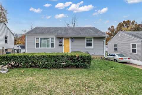 8580 Harold Drive, Saint Louis, MO 63134