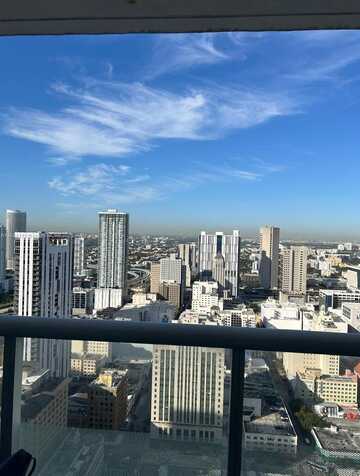 50 Biscayne Blvd, Miami, FL 33132