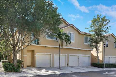 158 Village Blvd, Tequesta, FL 33469