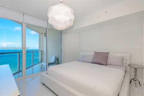 16699 Collins Ave, Sunny Isles Beach, FL 33160
