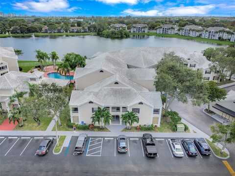 2880 N Oakland Forest Dr, Oakland Park, FL 33309