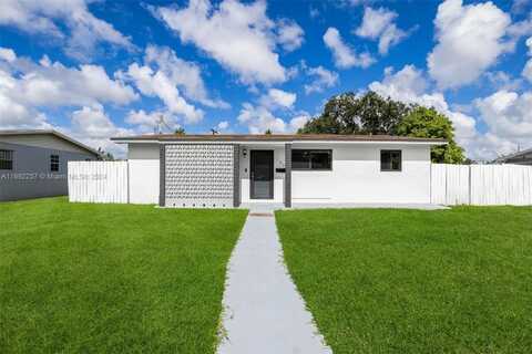 765 NW 199th St, Miami Gardens, FL 33169