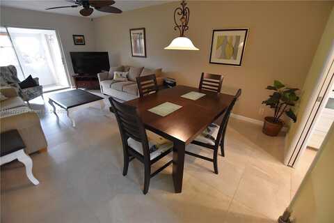 2688 Dudley Dr E, West Palm Beach, FL 33415