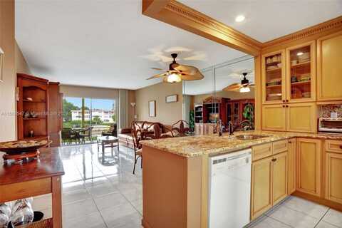 3501 NW 47th Ave, Lauderdale Lakes, FL 33319