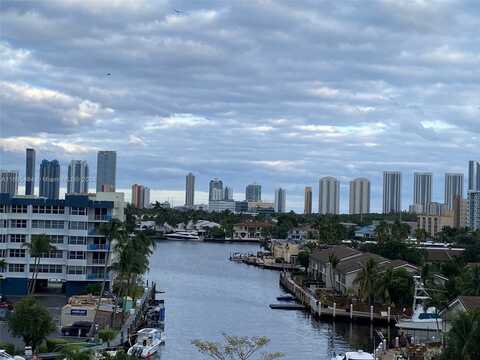 16508 NE 26th Ave, North Miami Beach, FL 33160
