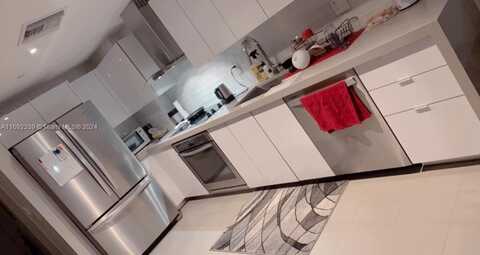 1600 NE 1st Ave, Miami, FL 33132
