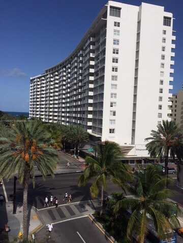 100 Lincoln Rd, Miami Beach, FL 33139