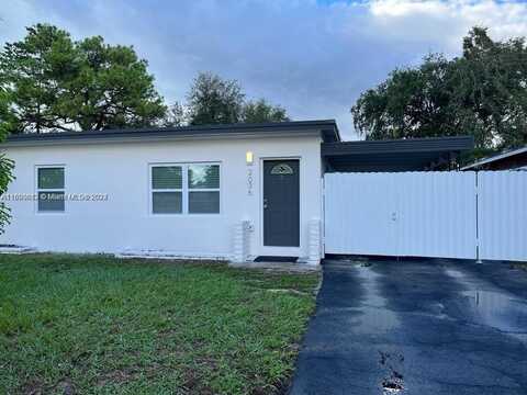 2036 NW 97th St, Miami, FL 33147