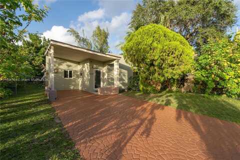 1565 NE 139th St, North Miami, FL 33161