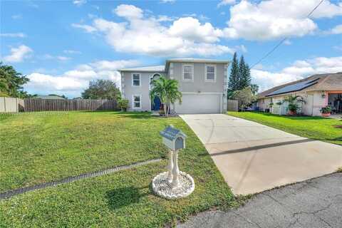 196 SW Nina Ct, Port Saint Lucie, FL 34953