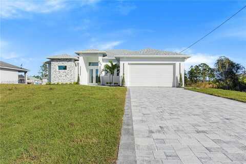 837 GRANT BLVD, Lehigh Acres, FL 33974