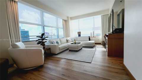 undefined, Miami, FL 33131