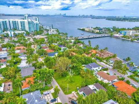 7701 Coquina Dr, North Bay Village, FL 33141