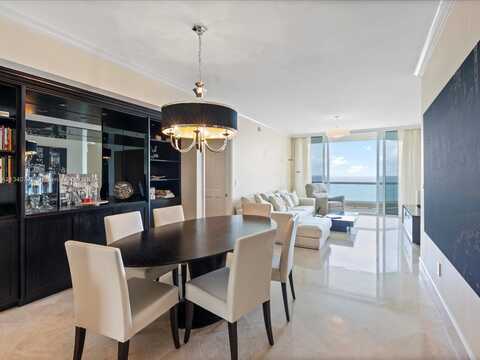 17875 Collins Ave, Sunny Isles Beach, FL 33160