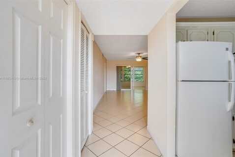 608 SW Natura Blvd, Deerfield Beach, FL 33441