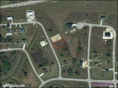 9009 LAMKIN CIR, Labelle, FL 33935