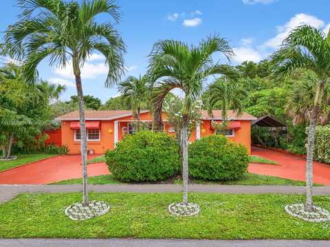 7051 SW 2nd Ct, Pembroke Pines, FL 33023