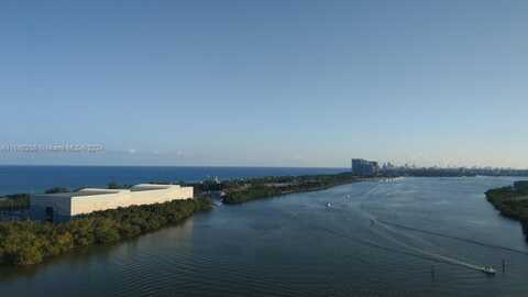 300 Bayview Dr, Sunny Isles Beach, FL 33160