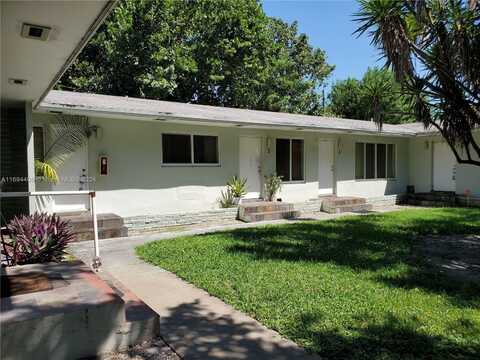 8845 NE 8TH COURT, Miami, FL 33138