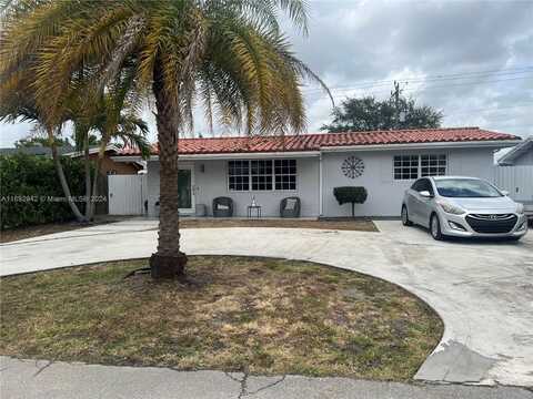 7651 NW 14th St, Pembroke Pines, FL 33024