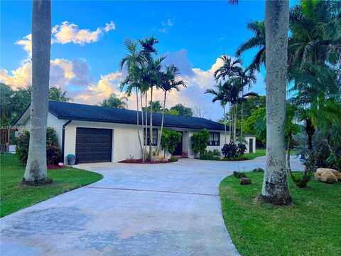 22600 SW 180th Ct, Miami, FL 33170