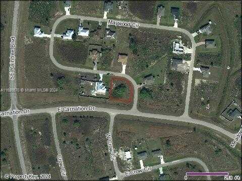 9001 Maywood Cir, Labelle, FL 33935