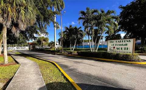 10835 SW 112th Ave, Miami, FL 33176