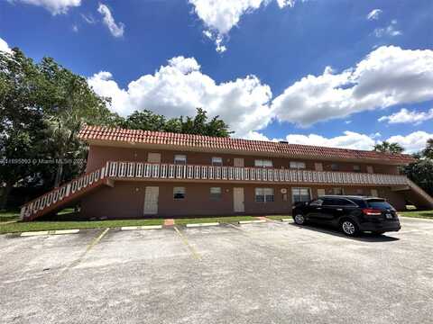 7830 NW 33rd St, Davie, FL 33024