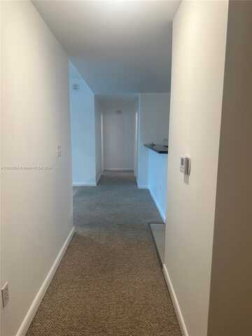 244 Biscayne Blvd, Miami, FL 33132