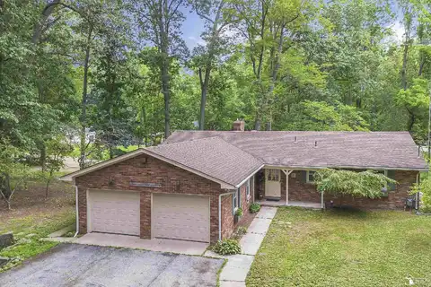 2600 Meanwell, Petersburg, MI 49270