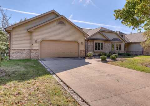 N18w28971 Golf Ridge -, Pewaukee, WI 53072