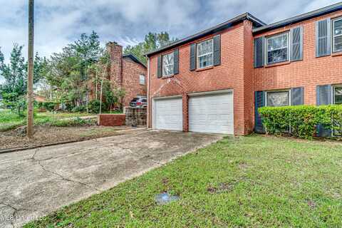 554 Woodland Hills Place, Jackson, MS 39216