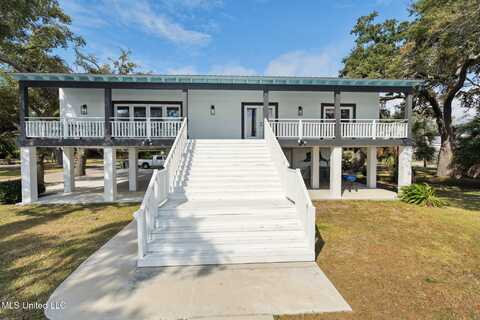 839 E Beach Boulevard, Long Beach, MS 39560