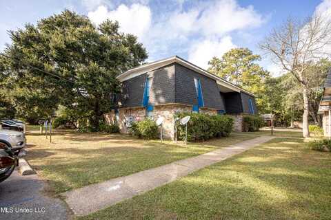 431 Bechtel Boulevard, Ocean Springs, MS 39564