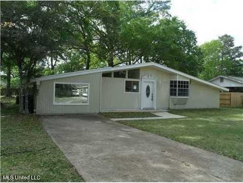 709 Halstead Road, Ocean Springs, MS 39564