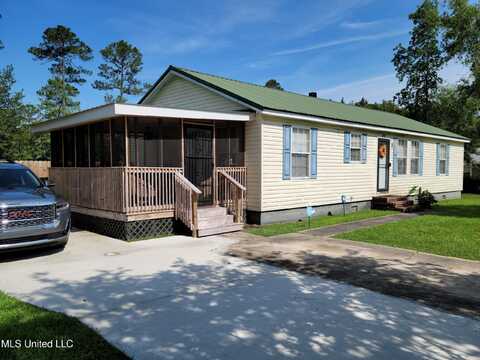 3205 55th Ave Avenue, Gulfport, MS 39501