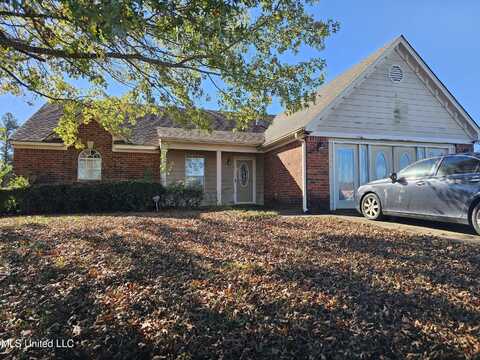 101 Muscadine Drive, Senatobia, MS 38668